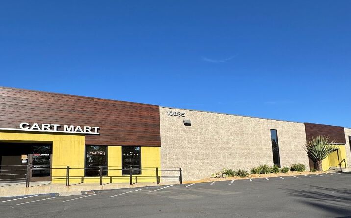 Pictures of Industrial property located at 10635 Vanowen St, Burbank, CA 91505 for lease - image #1