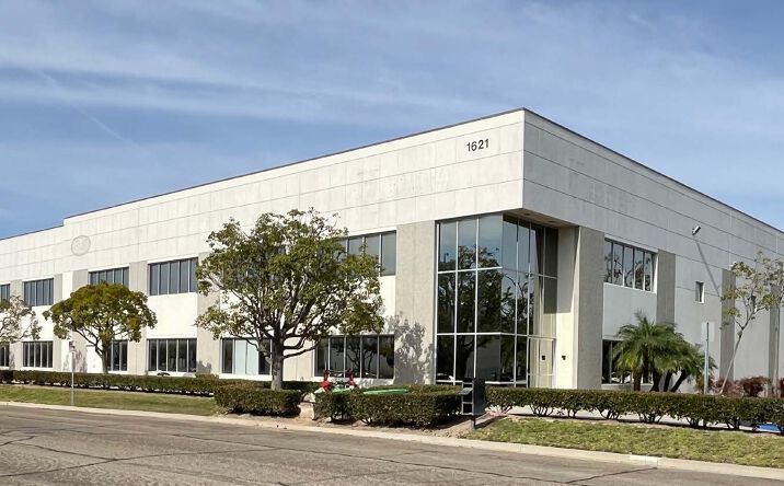 Pictures of Industrial property located at 1621 Beacon Pl, Oxnard, CA 93033 for lease - image #1