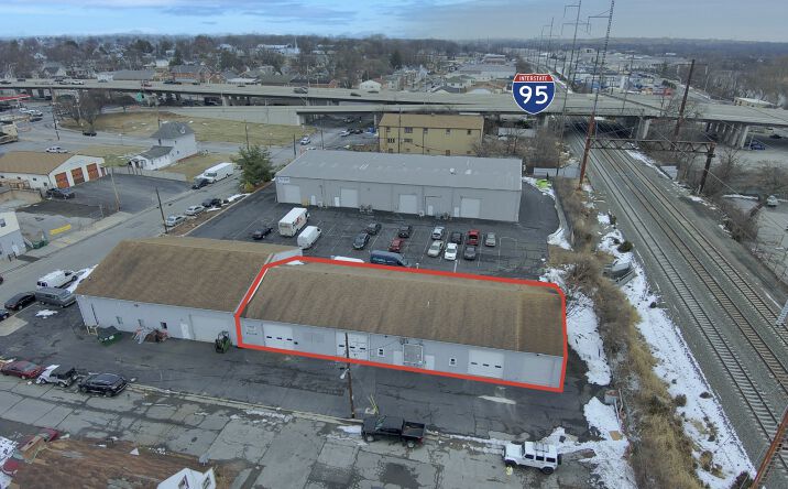 Pictures of Industrial property located at 104 S John St, Wilmington, DE 19804 for sales - image #1