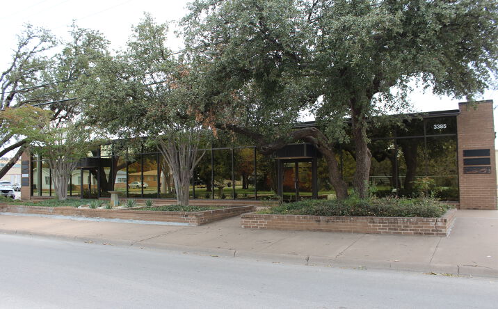 Pictures of Office property located at 3385 N 3rd St, Abilene, TX 79603 for lease - image #1
