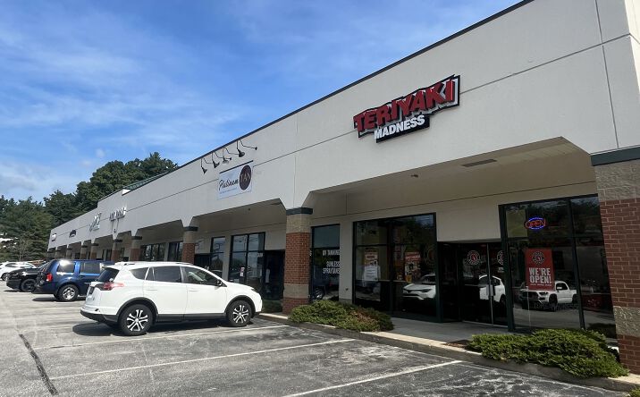 Pictures of Retail property located at 449 Amherst Street, Nashua, NH 03063 for sales - image #1