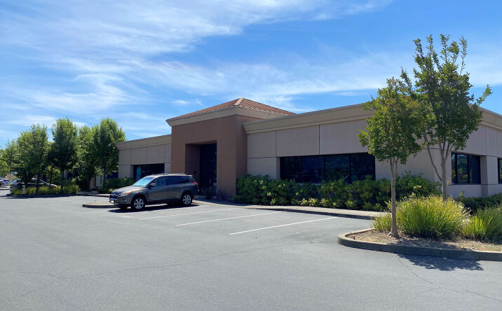 Pictures of Office property located at 3775 Brickway Blvd, Santa Rosa, CA 95403 for lease - image #1