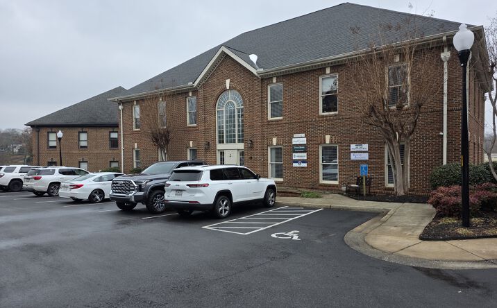 Pictures of Office property located at 109 Laurens Rd, Greenville, SC 29607 for lease - image #1
