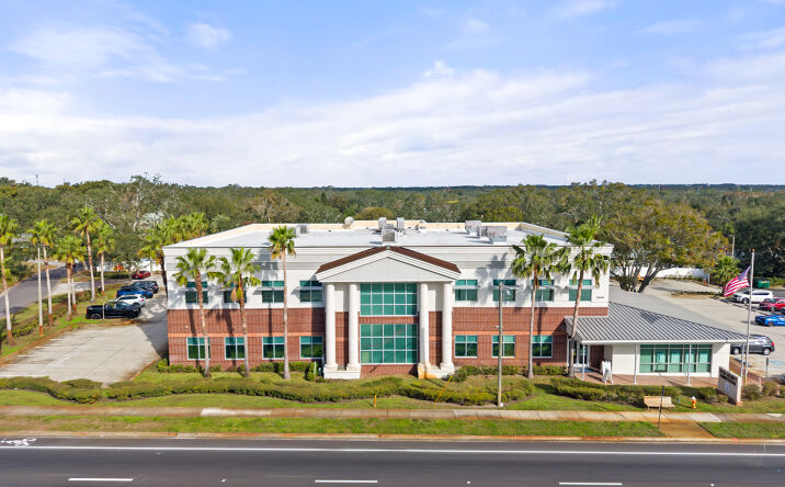 Pictures of Office property located at 2340 Drew St, Clearwater, FL 33765 for lease - image #1