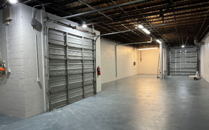 Pictures of Industrial property located at 1110 NE 8th Ave, Fort Lauderdale, FL 33304 for lease - image #1