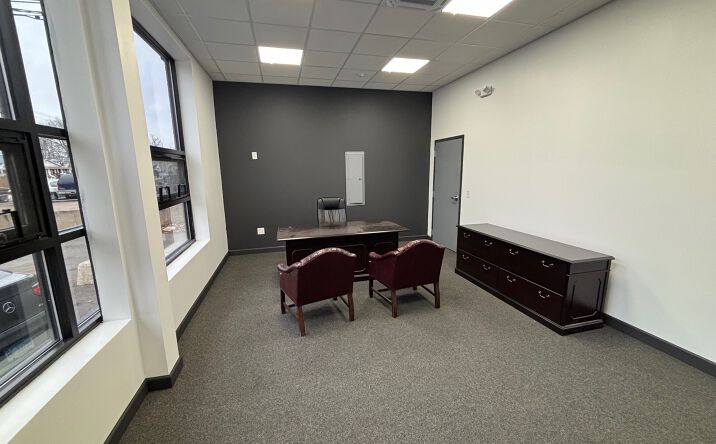 Pictures of Office property located at 580 Tolland St, East Hartford, CT 06108 for lease - image #1