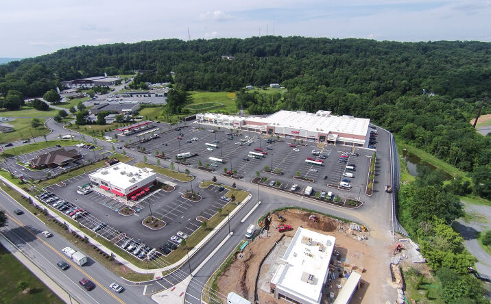 Pictures of Retail property located at 848 E Main St, Ephrata, PA 17522 for sales - image #1