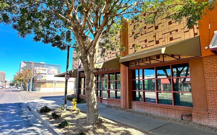 Pictures of Retail, Office, Restaurant property located at 821 N Central Ave, Phoenix, AZ 85004 for lease - image #1