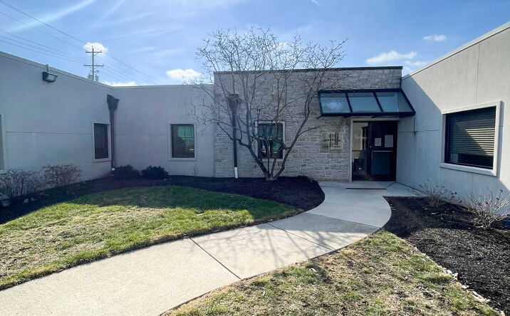 Pictures of Office property located at 833 Grandview Ave, Columbus, OH 43215 for lease - image #1