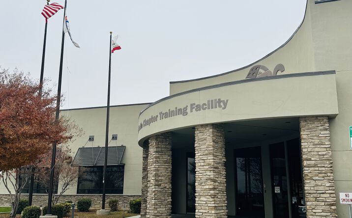 Pictures of Office, Special Purpose property located at 19466 Flightpath Way, Bakersfield, CA 93308 for lease - image #1