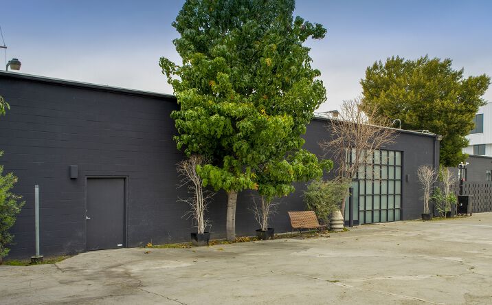 Pictures of Office, Industrial property located at 3641 10th Ave, Los Angeles, CA 90018 for lease - image #1