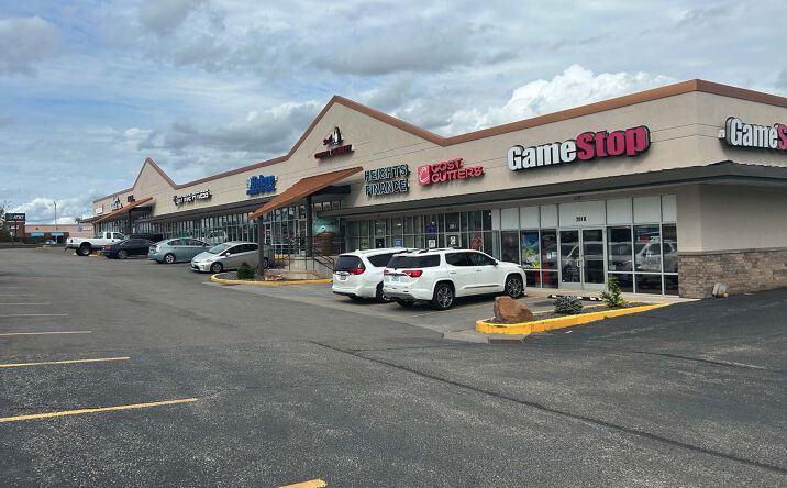 Pictures of Retail property located at 201 S Bishop Ave, Rolla, MO 65401 for lease - image #1