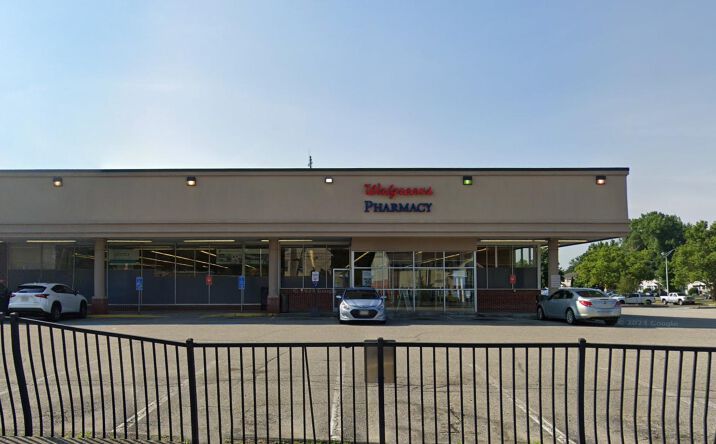 Pictures of Retail property located at 6100 Mission St, Daly City, CA 94014 for lease - image #1