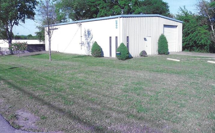 Pictures of Retail, Industrial, Special Purpose property located at 2800 Belle Arbor Ave, Chattanooga, TN 37406 for lease - image #1