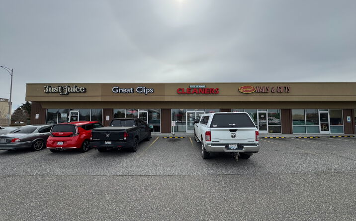Pictures of Retail, Restaurant property located at 1825 Leslie Rd, Richland, WA 99352 for lease - image #1