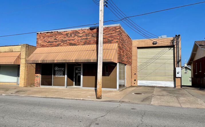 Pictures of Industrial property located at 122 S Spanish St, Cape Girardeau, MO 63703 for lease - image #1