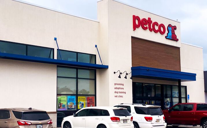 Pictures of Retail property located at 2270 W Thomas St, Hammond, LA 70401 for lease - image #1
