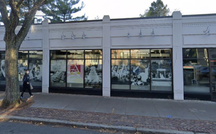Pictures of Retail, Restaurant property located at 392 Harvard St, Brookline, MA 02446 for lease - image #1