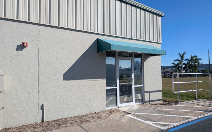Pictures of Industrial property located at 2254 72nd Ave E, Sarasota, FL 34243 for lease - image #1