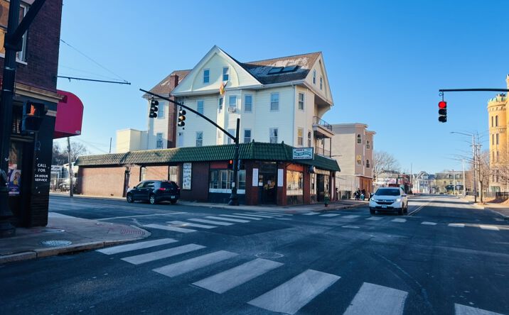 Pictures of Retail property located at 326 Cranston St, Providence, RI 02907 for lease - image #1