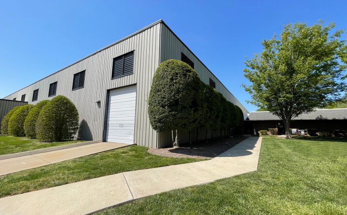 Pictures of Industrial property located at 1810 Columbia Ave, Franklin, TN 37064 for lease - image #1