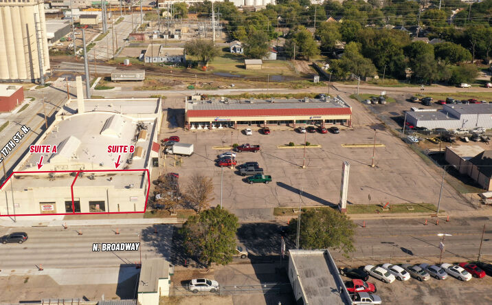 Pictures of Retail property located at 1750 N. Broadway St., Wichita, KS 67214 for lease - image #1