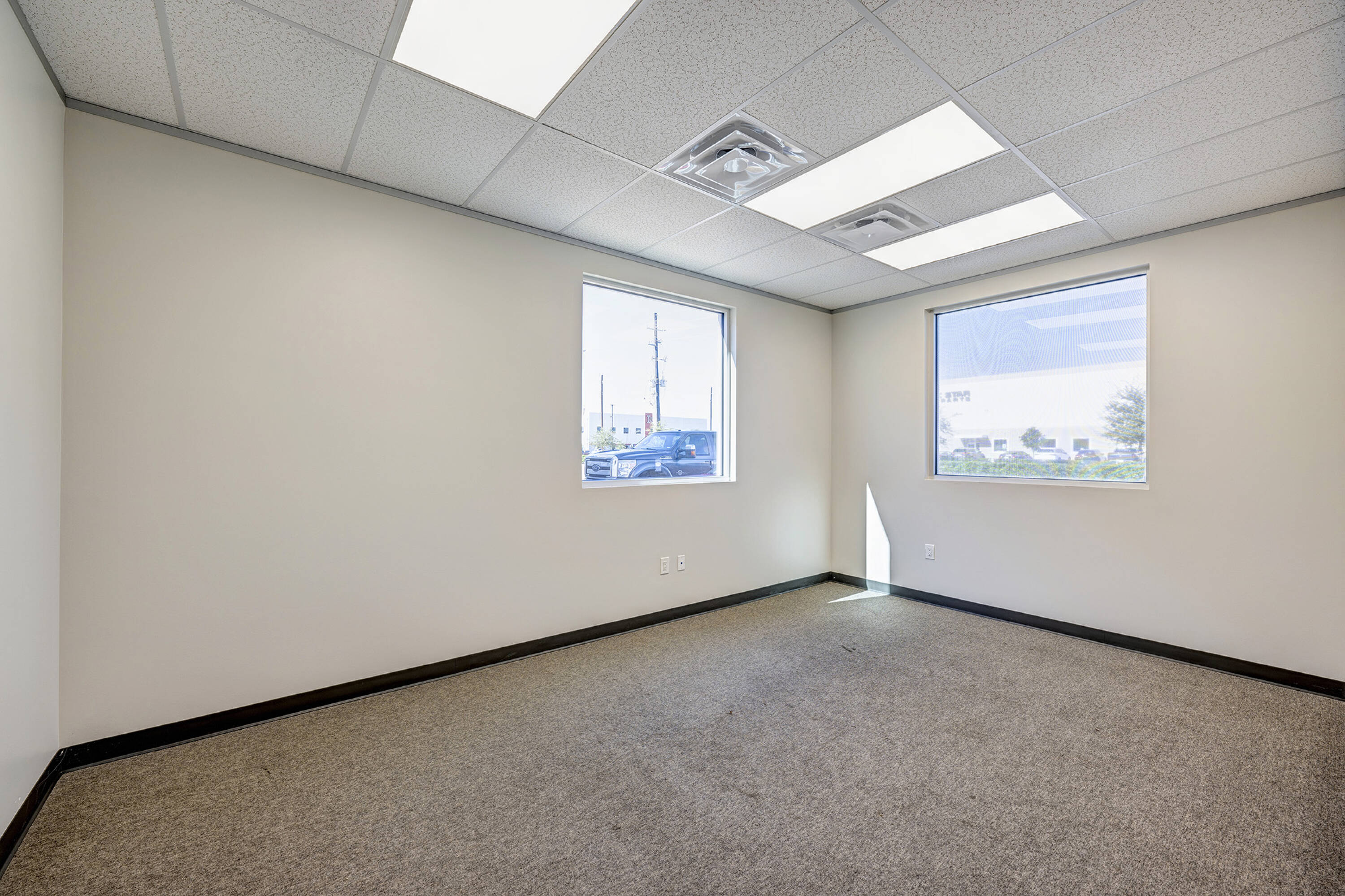 20435 Westfield Commerce