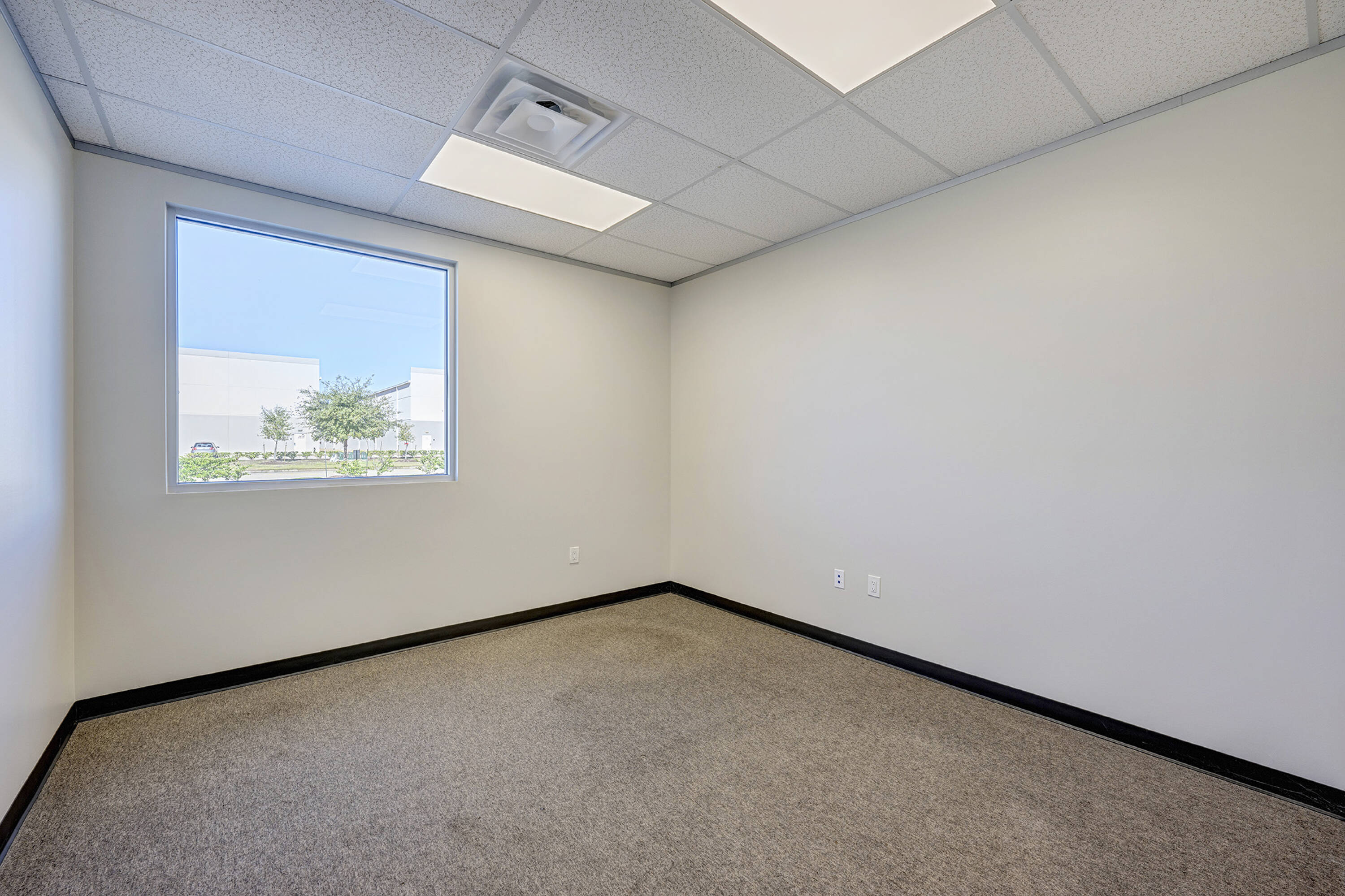 20435 Westfield Commerce