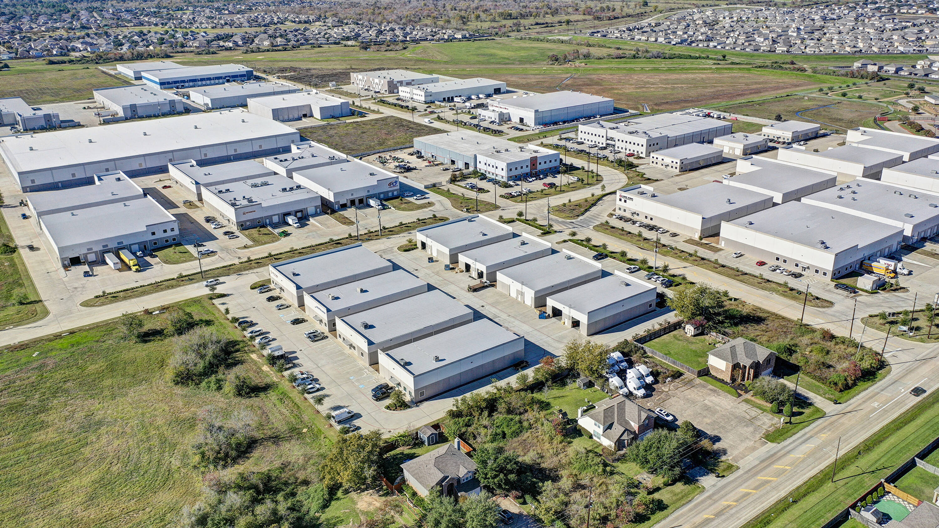 20435 Westfield Commerce