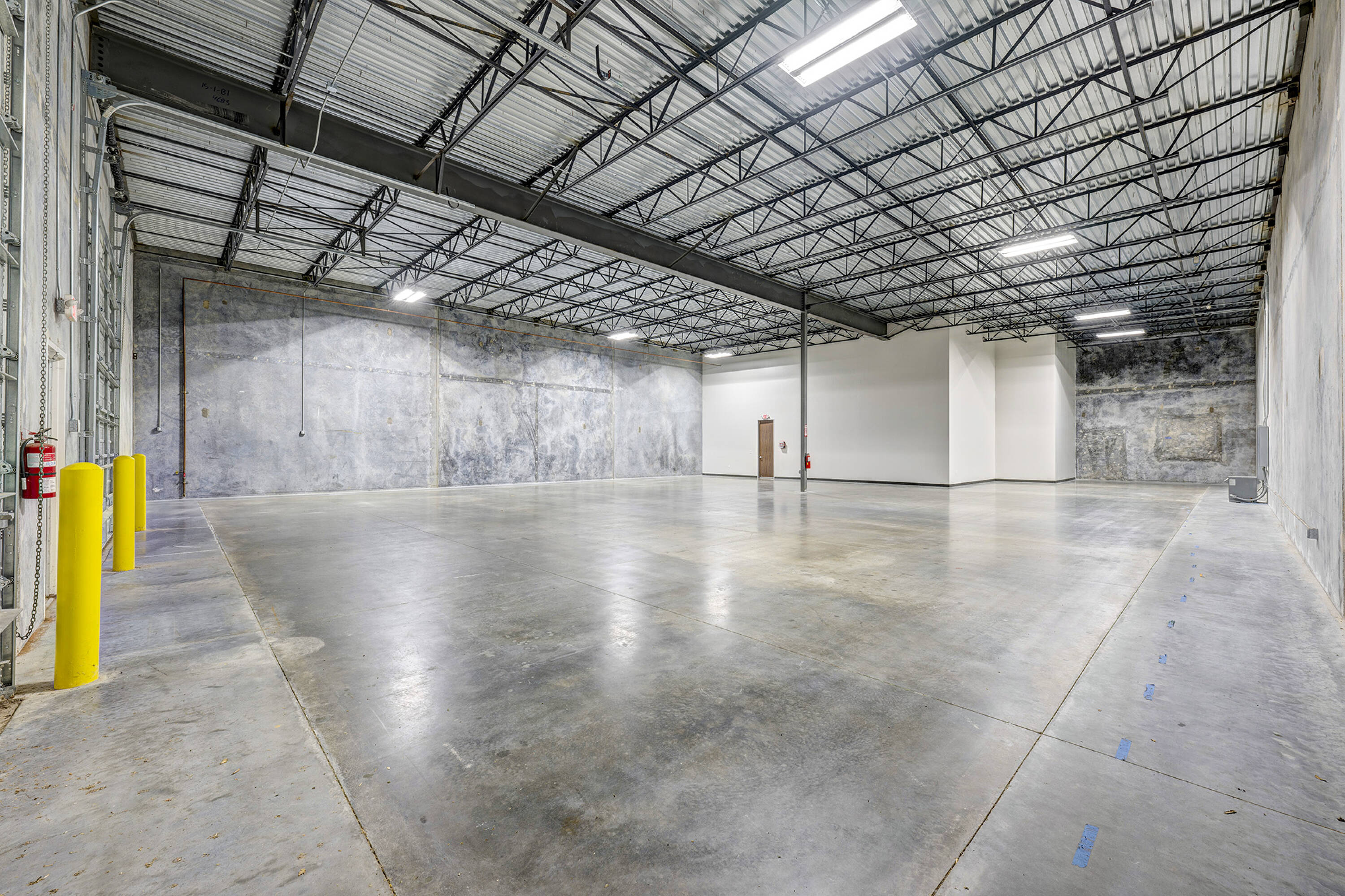 20435 Westfield Commerce