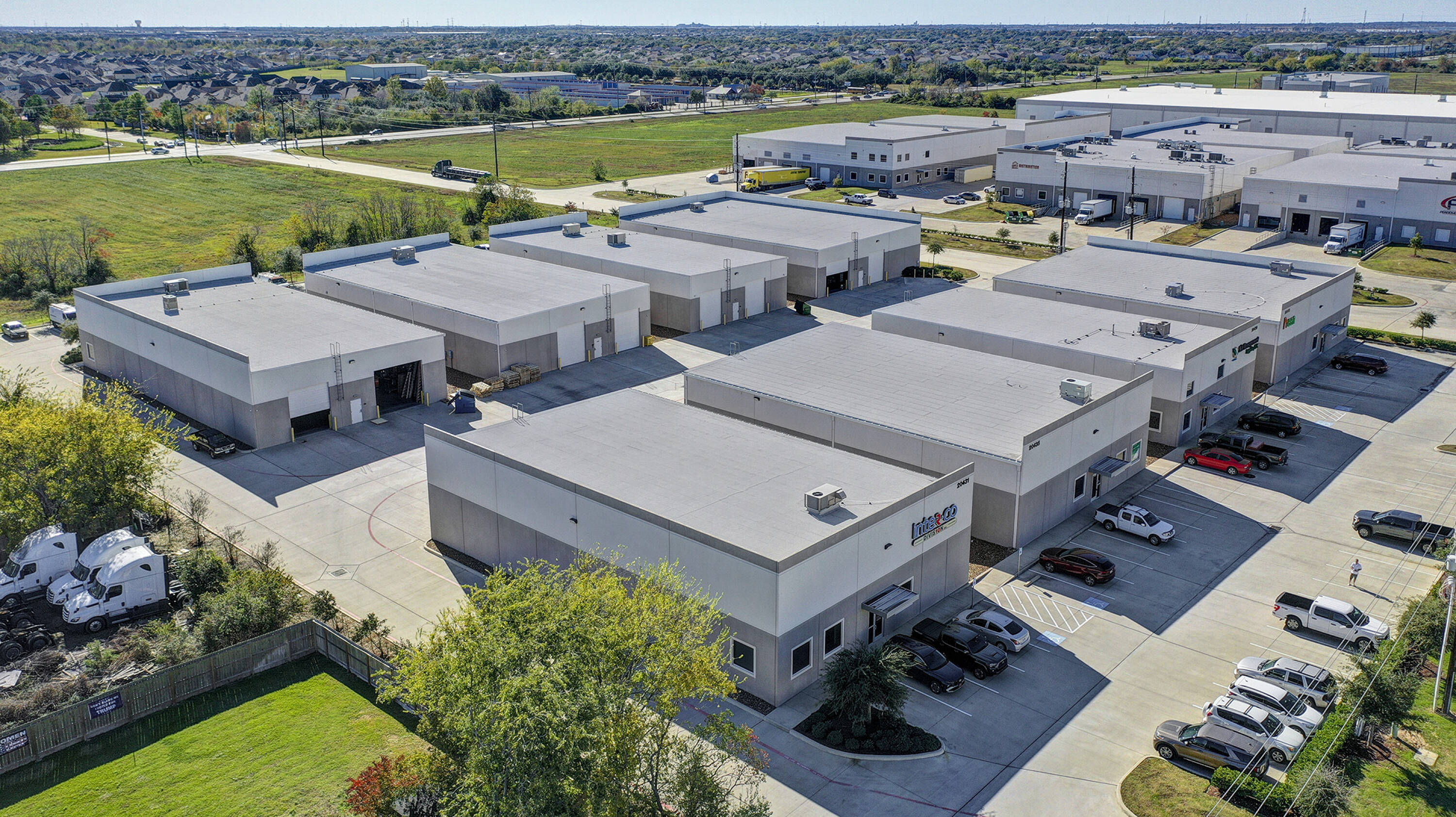 20435 Westfield Commerce