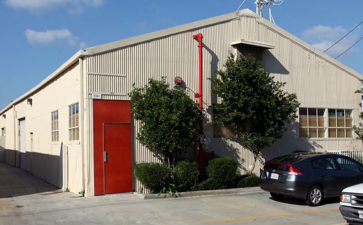 Pictures of Industrial property located at 3341 S La Cienega Blvd, Los Angeles, CA 90016 for lease - image #1