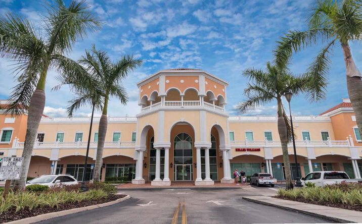 Pictures of Retail, Office property located at 12301 Lake Underhill Rd, Orlando, FL 32828 for lease - image #1