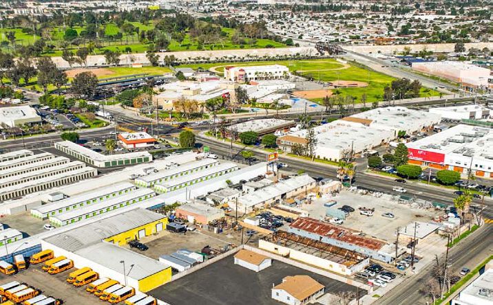 Pictures of Land property located at 402 N Sullivan St, Santa Ana, CA 92703 for lease - image #1