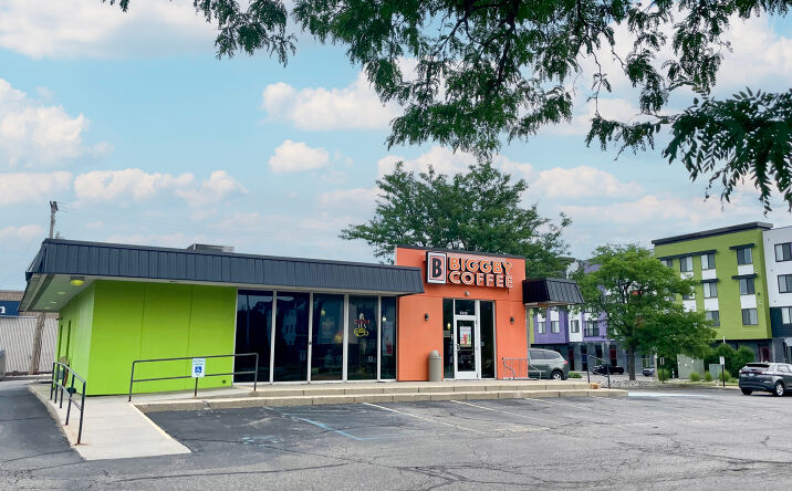 Pictures of Retail, Restaurant property located at 3335 E Michigan Ave, Lansing, MI 48912 for lease - image #1