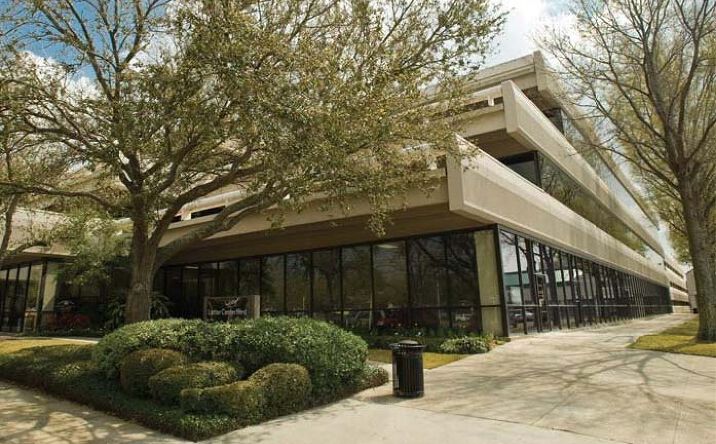 Pictures of Office property located at 2800 Veterans Blvd, Metairie, LA 70002 for lease - image #1