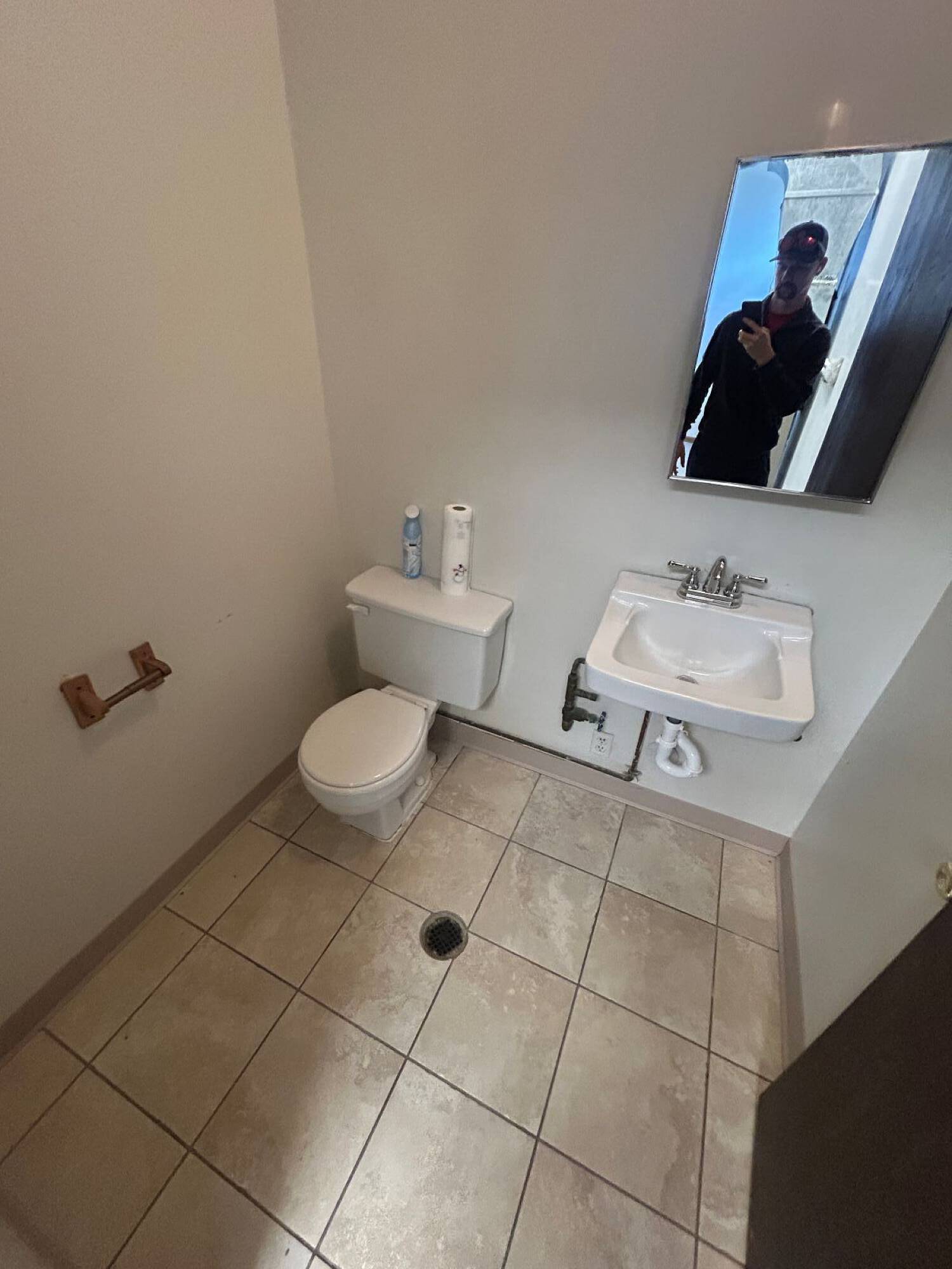 2729977