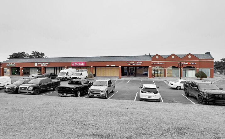 Pictures of Retail property located at 7101 Northwest Expy, Oklahoma City, OK 73132 for lease - image #1
