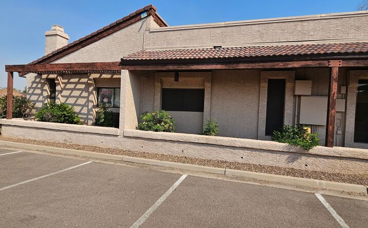 Pictures of Office property located at 4645 S Lakeshore Dr, Tempe, AZ 85282 for lease - image #1