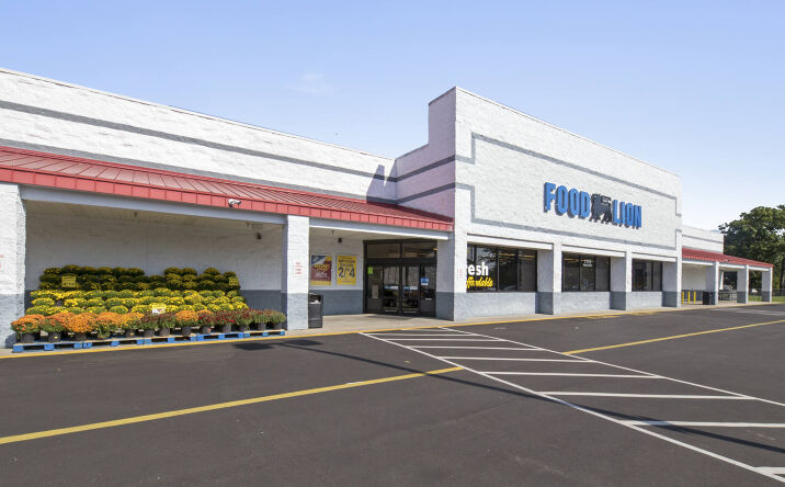 Pictures of Retail property located at 1102 Western Boulevard, Tarboro, NC 27886 for lease - image #1