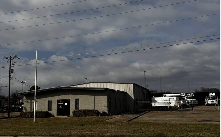 Pictures of Industrial property located at 406 Ambassador Row, Longview, TX 75604 for lease - image #1