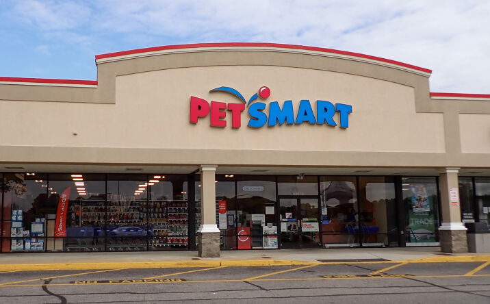 Pictures of Retail property located at 1285 N Brightleaf Blvd, Smithfield, NC 27577 for lease - image #1