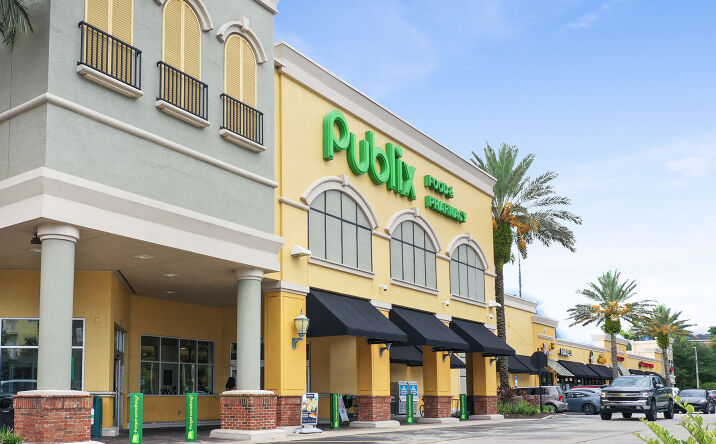 Pictures of Retail property located at 4320 Deerwood Lake Pkwy, Jacksonville, FL 32216 for lease - image #1