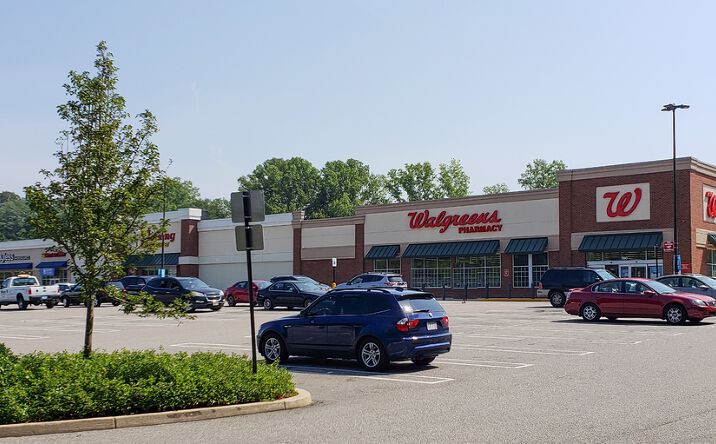 Pictures of Retail property located at 980 American Legion Hwy, Boston, MA 02131 for lease - image #1
