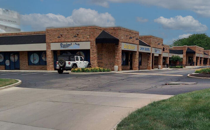 Pictures of Retail property located at 2906 Hayden Rd, Columbus, OH 43235 for lease - image #1
