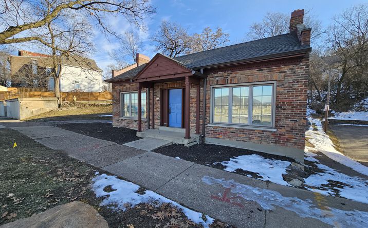 image of property at 2436 Central Pkwy Cincinnati, OH 45214