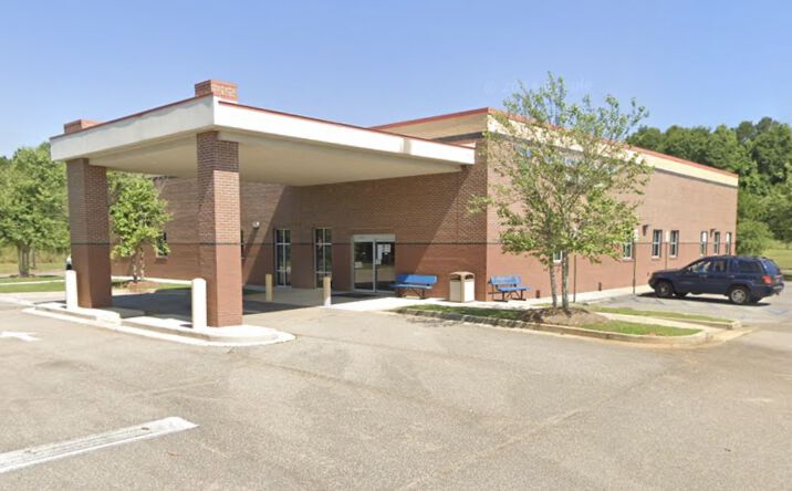 Pictures of Retail, Office property located at 700 Sara G Lott Blvd, Brundidge, AL 36010 for lease - image #1