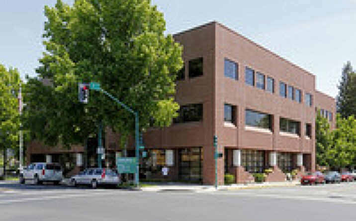 Pictures of Office property located at 1315 Alhambra Blvd, Sacramento, CA 95816 for lease - image #1