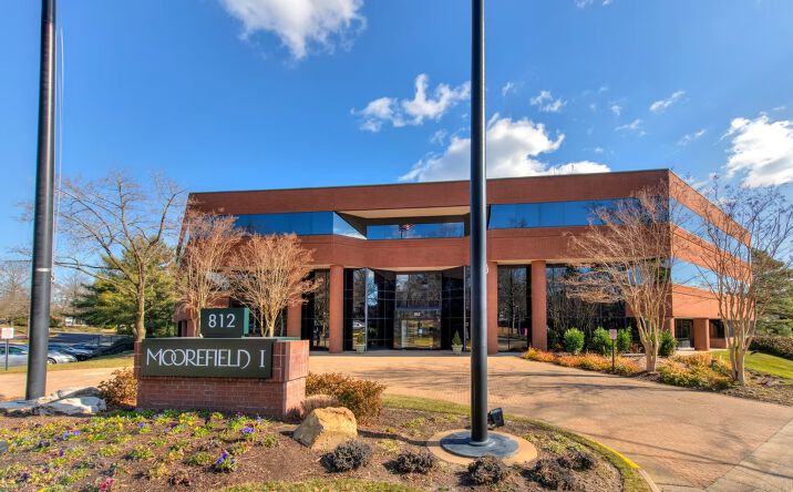 Pictures of Office property located at 804 Moorefield Park Dr, Richmond, VA 23236 for lease - image #1