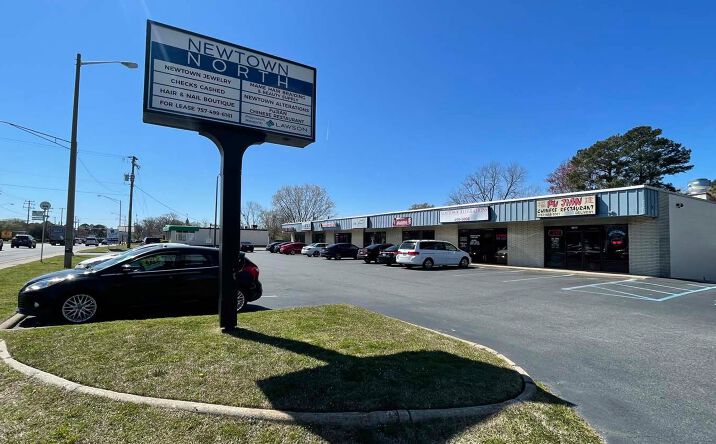 Pictures of Retail property located at 1105 Newtown Rd, Norfolk, VA 23502 for lease - image #1
